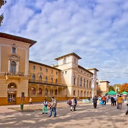 Apartament Center Grand Family *